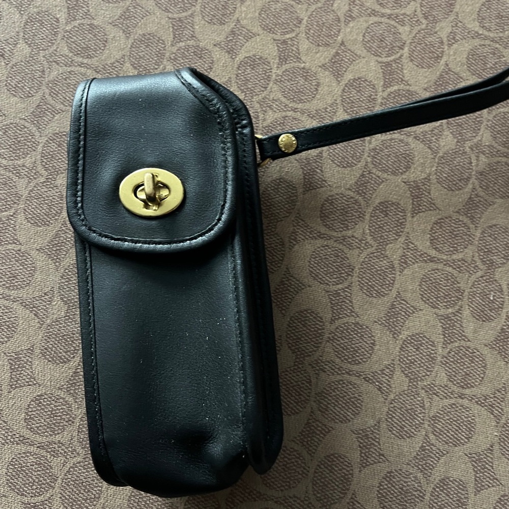 Vintage Coach Phone Case/ Multi purpose Wristlet